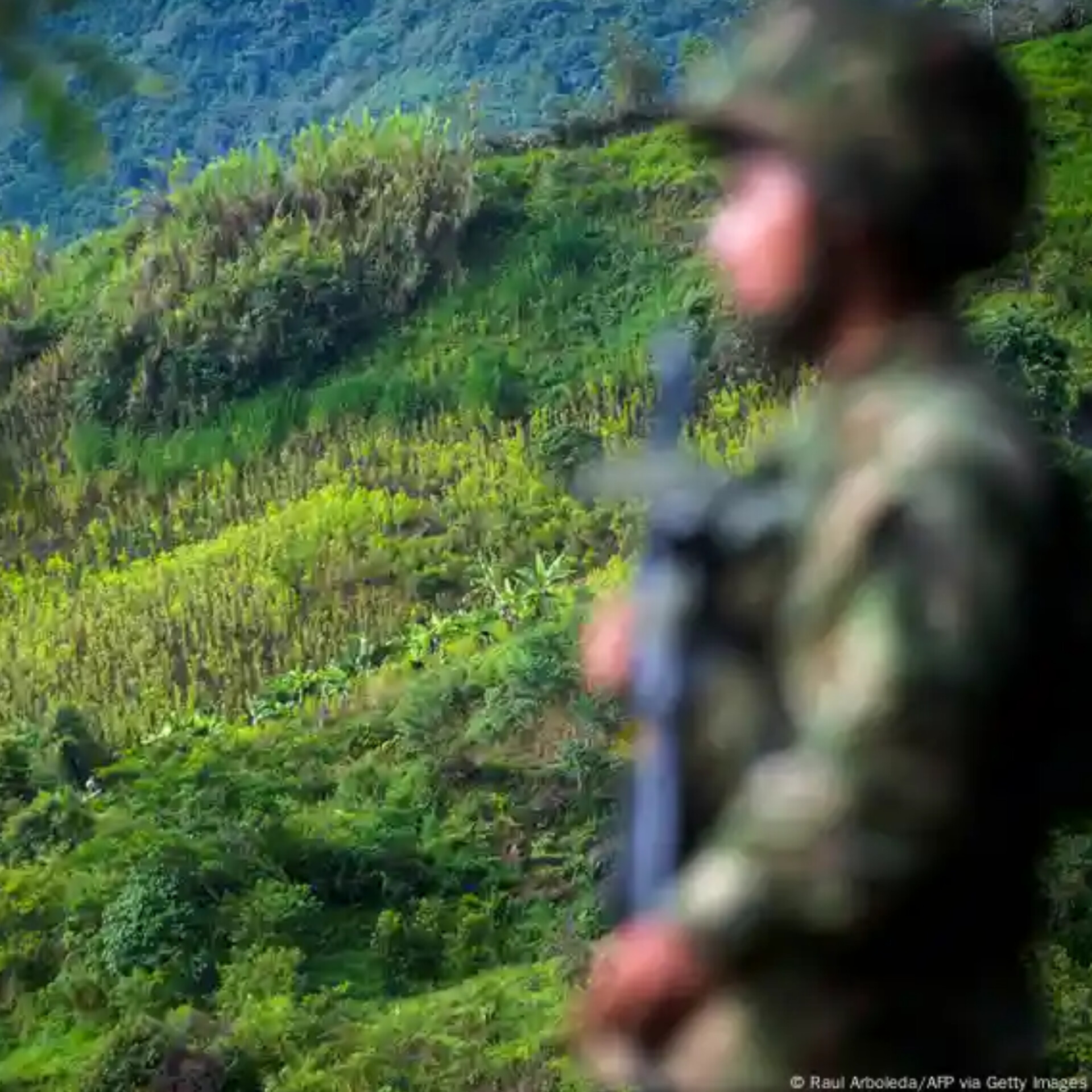 Colombia: se entrega alias “Kevin”, disidente de las FARC