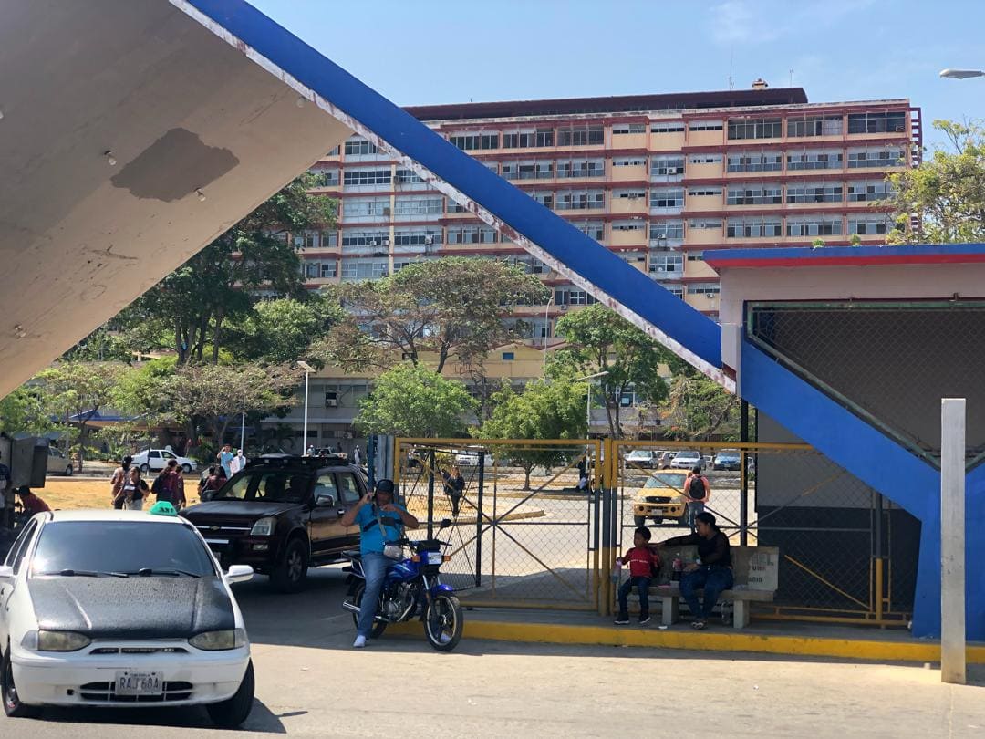 Colisión frontal entre vehículos en el sector Barbacoa dejó saldo de dos muertos y cuatro heridos